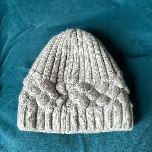 COPY - Moncler Beanie - Picture 3 of 3